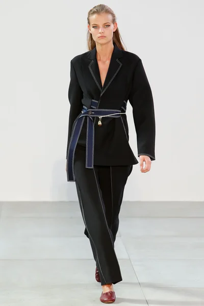 Look 24